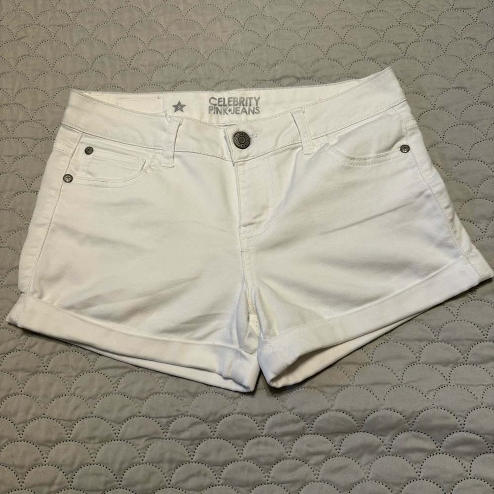 Celebrity Pink Cuffed Shorts; White; Size 5 (27); 3” inseam; superb condition!